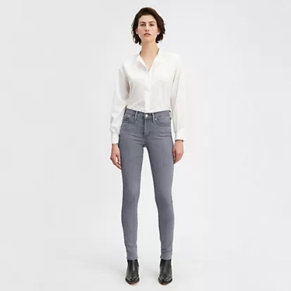 Levi’s gray size 30 waist and 28 inseam mid rise skinny. Great with boots!
C - Picture 1 of 12